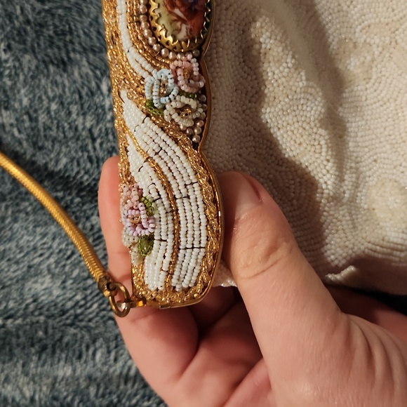 Vintage MADE IN FRANCE BY HAND White Beaded Floral Purse